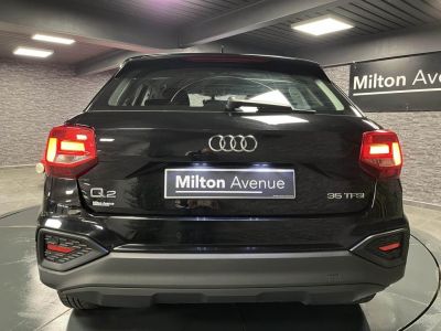 Audi Q2 15 35 TFSI - 150 - BV S-tronic Business line   - 38