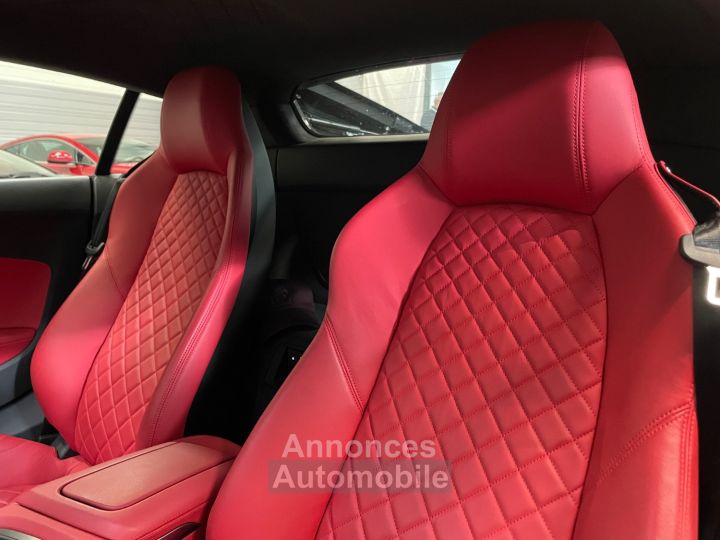 Audi R8 V10 Plus 610 cv Entretien à jour Quattro Pack Carbone Magnetic ride BO ASPHALT MOTORS COLLECTION - 32