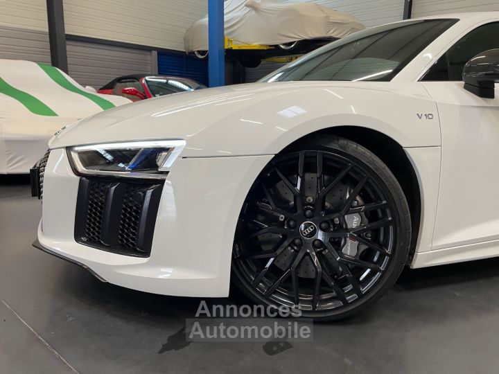 Audi R8 V10 Plus 610 cv Entretien à jour Quattro Pack Carbone Magnetic ride BO ASPHALT MOTORS COLLECTION - 44