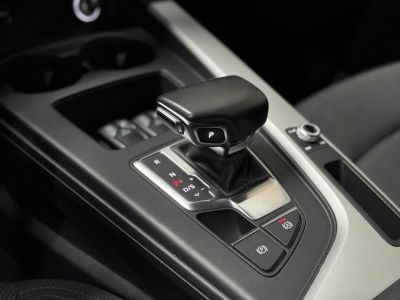 Audi A4 Allroad Quattro 20 45 TFSI 245 CH S-tronic Design   - 14