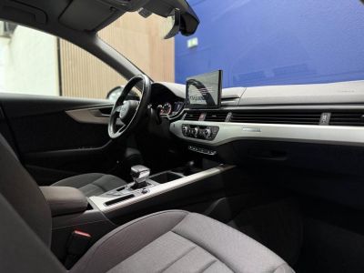 Audi A4 Allroad Quattro 20 45 TFSI 245 CH S-tronic Design   - 15