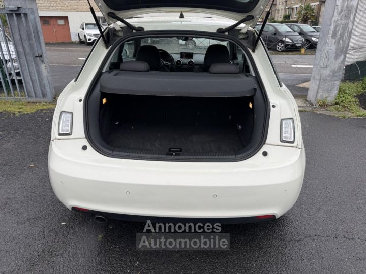Audi A1 16 TDI DPF 105 - S&S Ambition Clim + Radar AR - 9