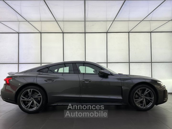 Audi e-tron GT 476 ch quattro - 2