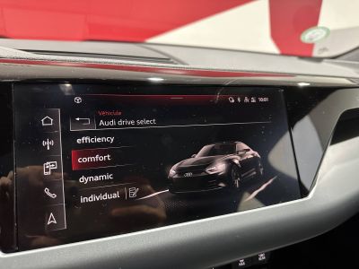 Audi e-tron GT 476 ch quattro   - 28