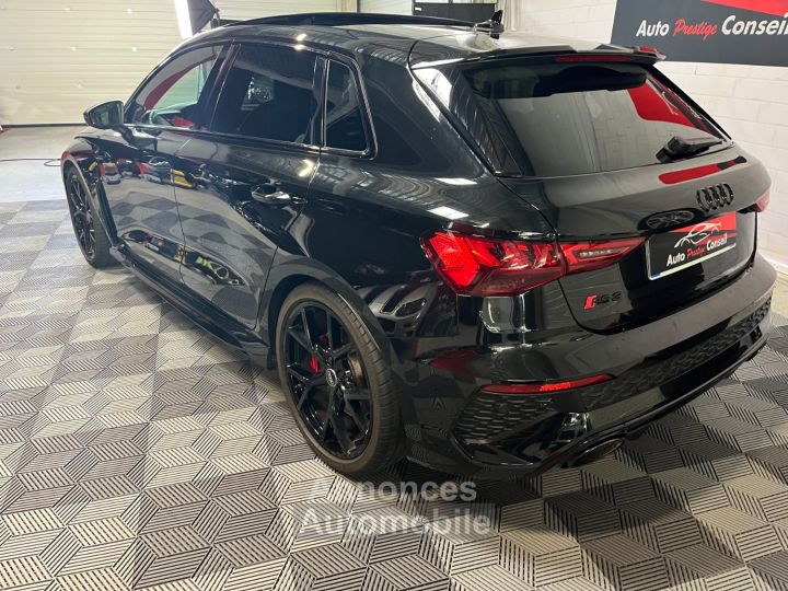 Audi RS3 SPORTBACK 400cv - 11
