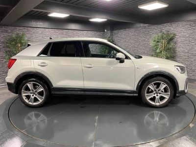 Audi Q2 20 30 TDI - 116 S Line   - 6