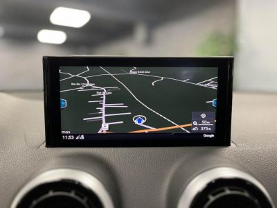 Audi Q2 20 30 TDI - 116 S Line   - 19