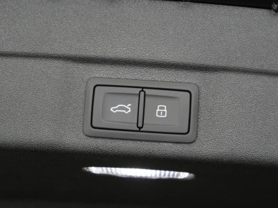 Audi A5 AVANT Avant TFSI 204 ch S tronic 7 S line   - 9