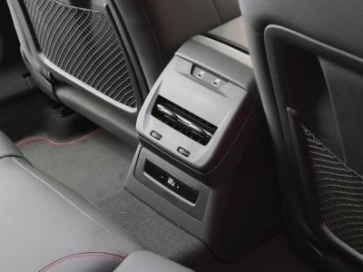 Audi A5 AVANT Avant TFSI 204 ch S tronic 7 S line   - 12