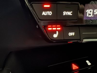 Audi Q4 E-Tron 50 299 ch 82 kWh quattro S line   - 26