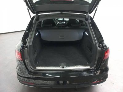 Audi A4 Avant 40 TDI 204 S tronic 7 Quattro Competition   - 11