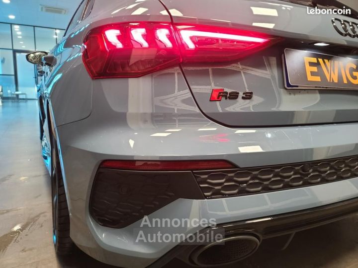 Audi RS3 SPORTBACK 25 TFSI 400ch QUATTRO S-TRONIC BVA - 17