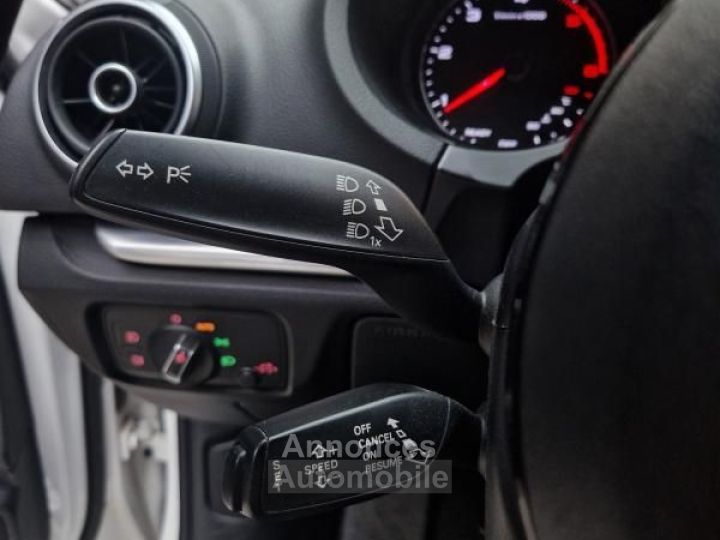Audi A3 20 TDI 150 S-LINE S-TRONIC BVA - 13