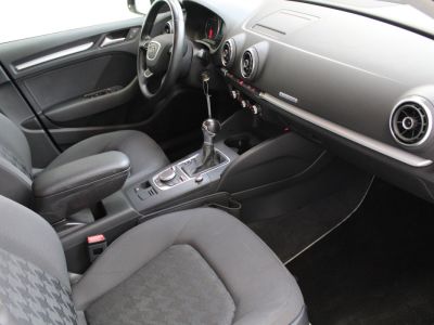 Audi A3 Sportback SPORT-DESIGN QUATTRO DSG   - 4