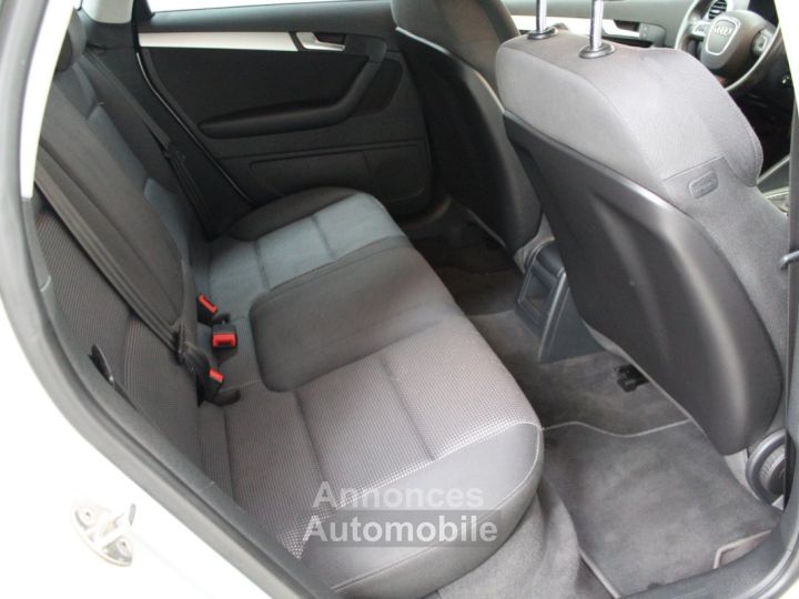 Audi A3 Sportback 20 TFSI Ambition Quattro S-tronic - 5