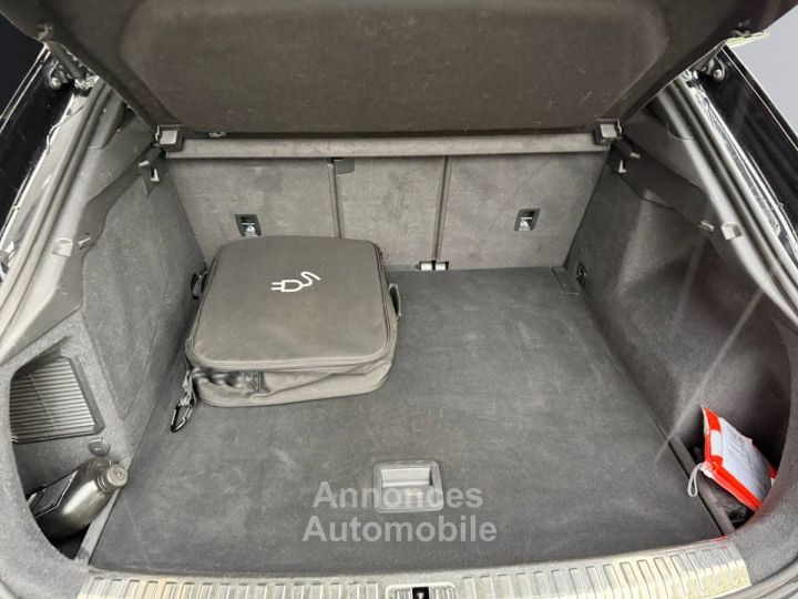 Audi Q3 Sportback 45 TFSIe  245 ch S tronic 6 S line - 37