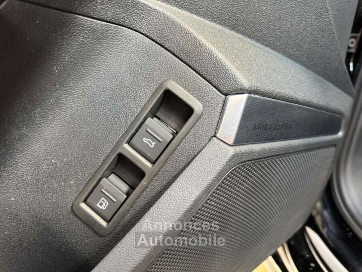 Audi A3 Sportback 40 e-tron 204 S tronic 6 Design Luxe - 4