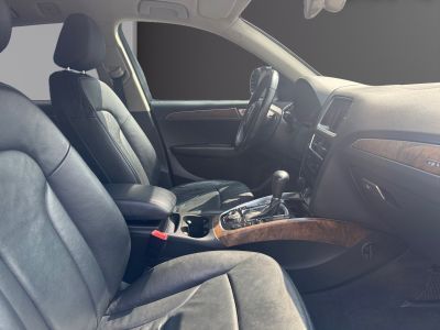 Audi Q5 V6 30 TDI 240 DPF Quattro Avus S tronic 7   - 10