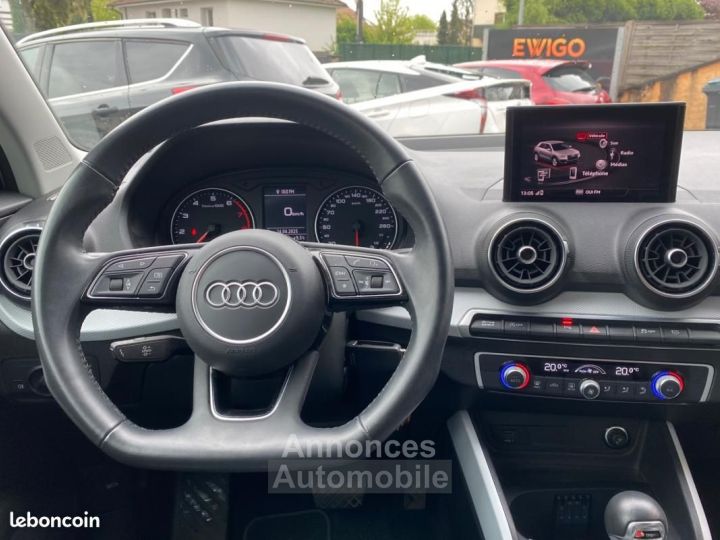Audi Q2 15 35 TFSI 150 ADVANCED S-TRONIC BVA - 14