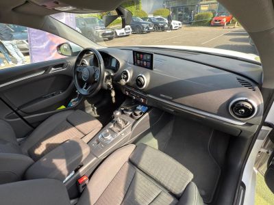 Audi A3 20 TDI 150 BUSINESS LINE   - 22