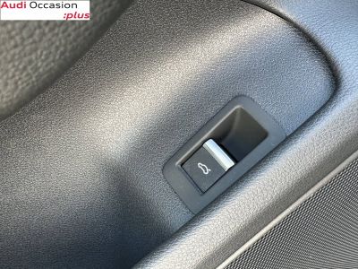 Audi A4 Avant 40 TDI 190 S tronic 7 S line   - 14