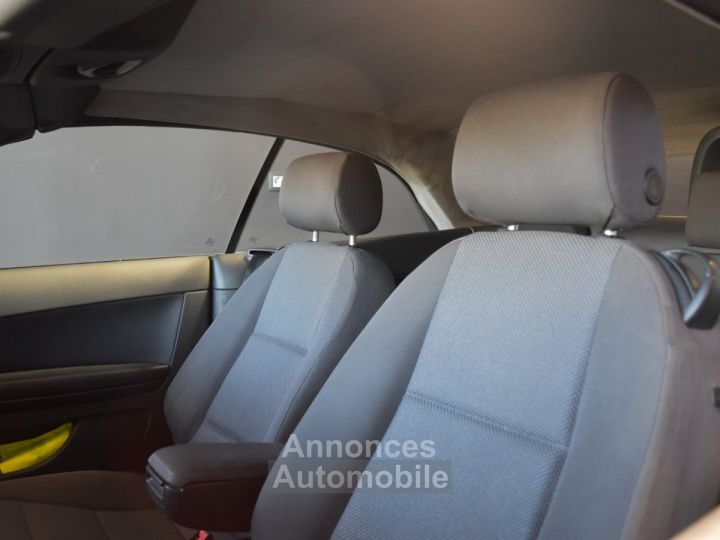 Audi A3 CABRIOLET 16 TDI 105 DPF S Line - 8