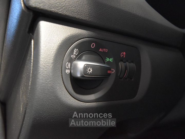 Audi A3 CABRIOLET 16 TDI 105 DPF S Line - 17