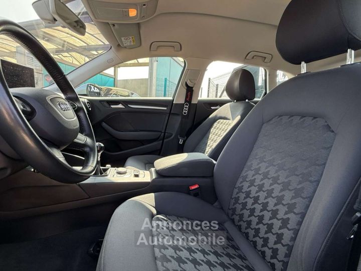 Audi A3 Sportback 16 TDi- S line 1er propriétaire - 7