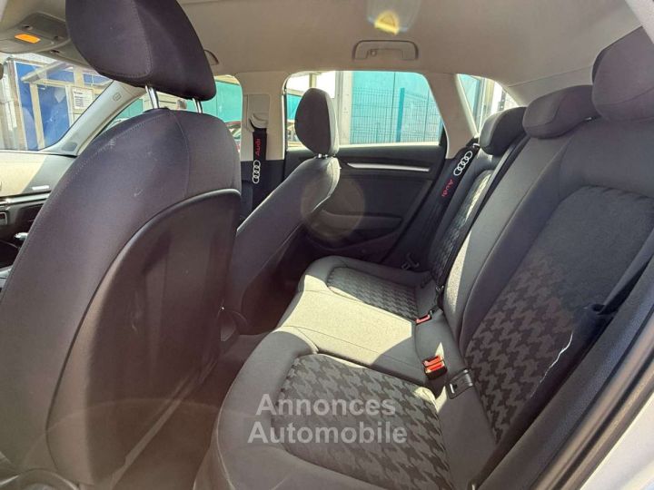 Audi A3 Sportback 16 TDi- S line 1er propriétaire - 8