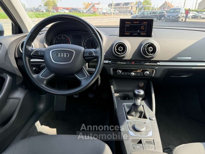 Audi A3 Sportback 16 TDi- S line 1er propriétaire - 9