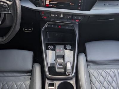 Audi A3 Sportback IV 35 TFSI 150CH MILD HYBRID S line tronic 7 MATRIX LED CUIR GRIS ORIGINE F   - 13