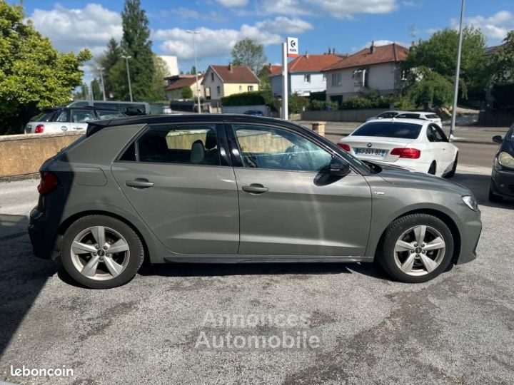 Audi A1 Sportback 10 30 TFSI 110CH S-LINE S-TRONIC BVA - 4