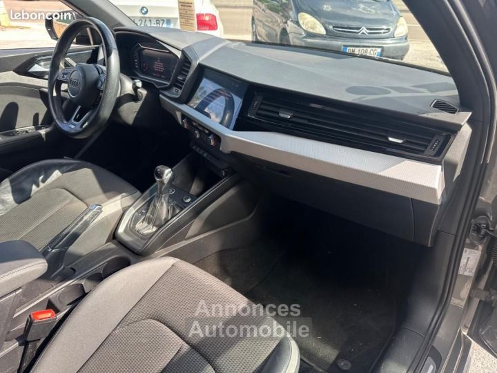 Audi A1 Sportback 10 30 TFSI 110CH S-LINE S-TRONIC BVA - 12
