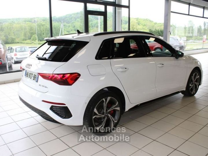 Audi A3 Sportback 45 TFSIe 245 S tronic 6 Competition - 2