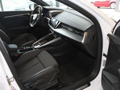 Audi A3 Sportback 45 TFSIe 245 S tronic 6 Competition   - 3