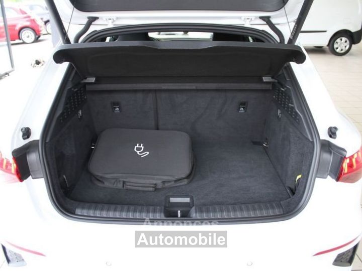 Audi A3 Sportback 45 TFSIe 245 S tronic 6 Competition - 7
