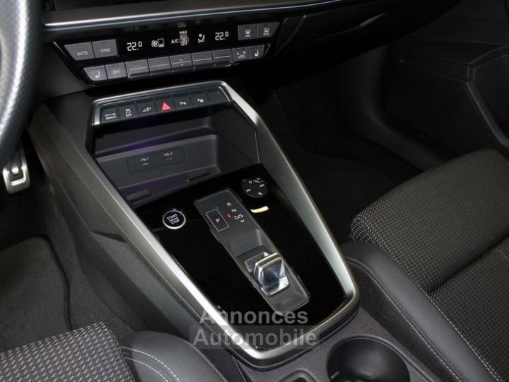 Audi A3 Sportback 45 TFSIe 245 S tronic 6 Competition - 13