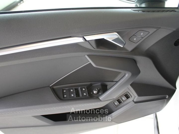 Audi A3 Sportback 45 TFSIe 245 S tronic 6 Competition - 14