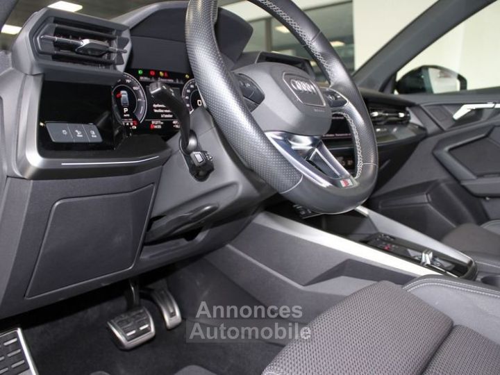 Audi A3 Sportback 45 TFSIe 245 S tronic 6 Competition - 21