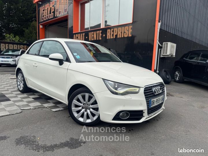 Audi A1 16 TDI 105CH FAP AMBITION - 1