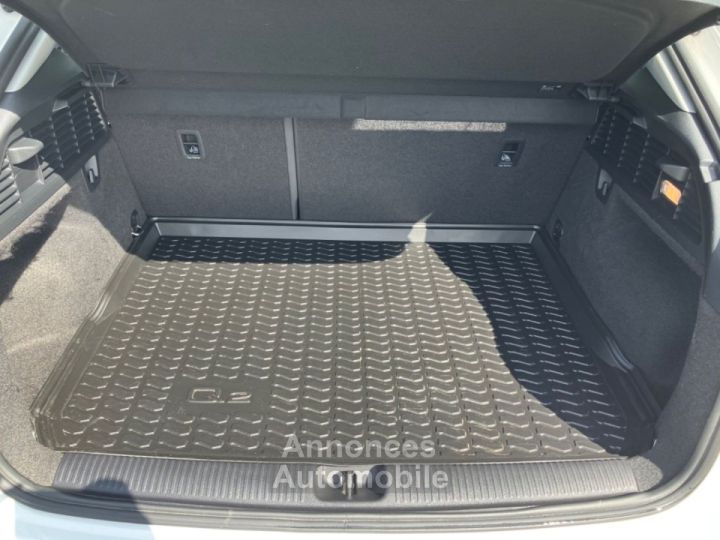 Audi Q2 14 TFSI 150 S-TRONIC DESIGN GPS Attelage - 14