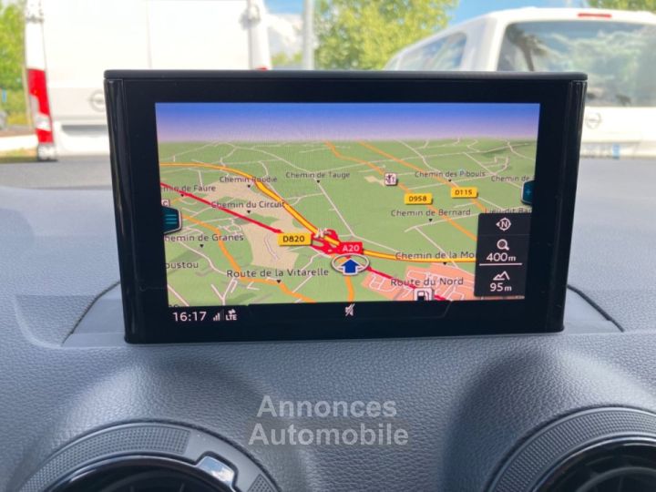 Audi Q2 14 TFSI 150 S-TRONIC DESIGN GPS Attelage - 31