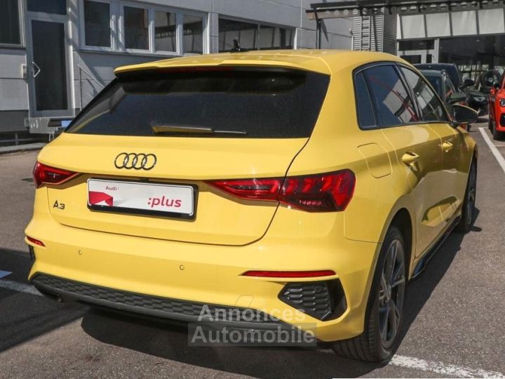 Audi A3 Sportback 45 TFSIe 245 S tronic 6 Competition - 2