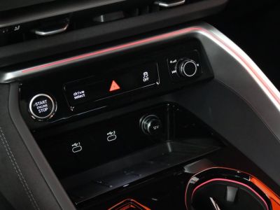 Audi Q5 TFSI 204 ch Hybride S tronic 7 Quattro S line   - 9
