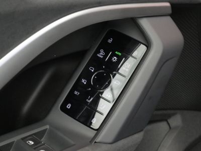 Audi Q5 TFSI 204 ch Hybride S tronic 7 Quattro S line   - 13