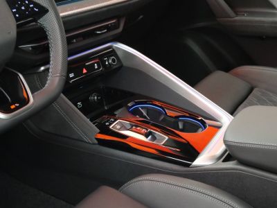 Audi Q5 TFSI 204 ch Hybride S tronic 7 Quattro S line   - 15