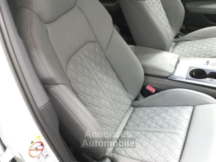Audi A6 Avant 55 TFSIe 367 ch S tronic 7 Quattro Competition - 17