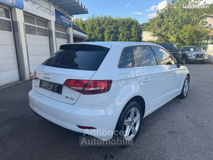 Audi A3 Sportback 30 TDI 116ch Business line S tronic 7 - 3