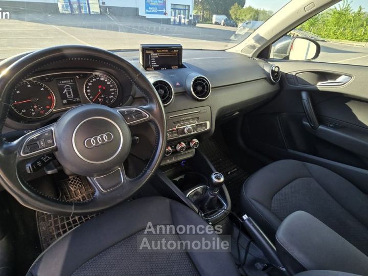 Audi A1 14TDI 90cv S-line - 3