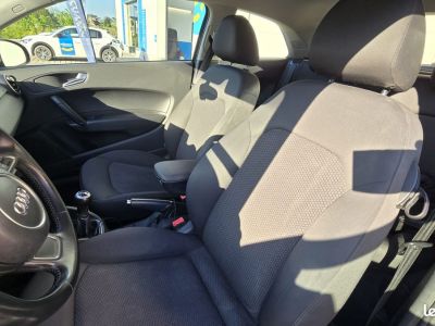 Audi A1 14TDI 90cv S-line   - 6